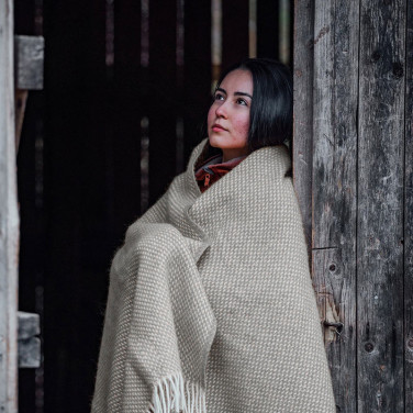 Ullpläd Knut Ljusgrå