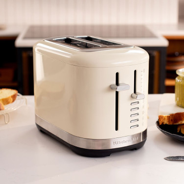 2 Slice Toaster 5KMT2109 Almond Cream